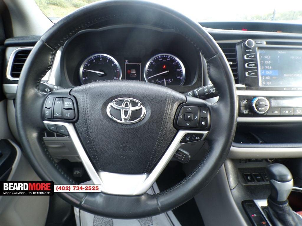 used 2017 Toyota Highlander car, priced at $22,785