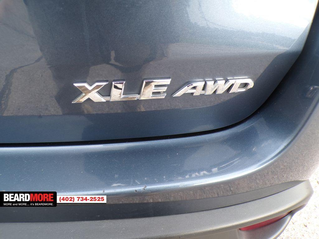 used 2017 Toyota Highlander car, priced at $22,785