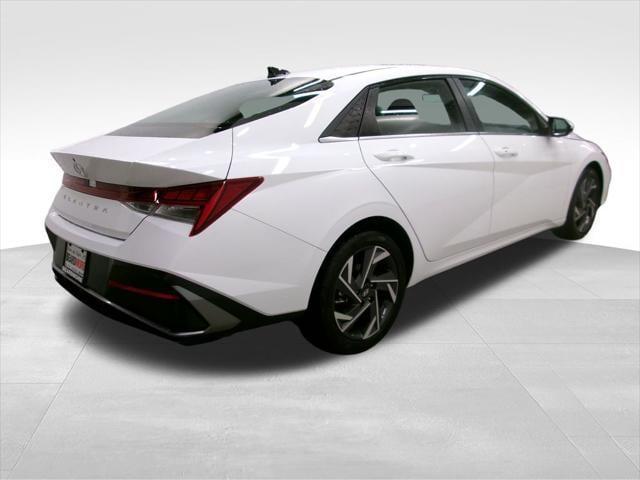 new 2025 Hyundai Elantra car, priced at $25,568