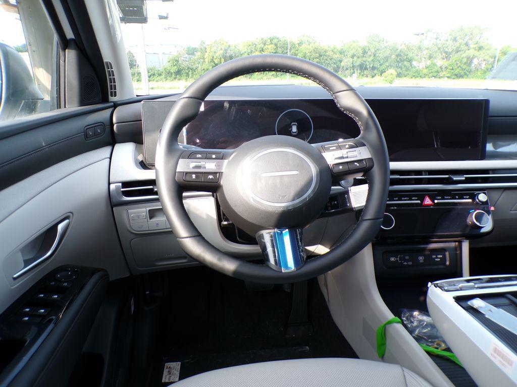 new 2025 Hyundai TUCSON Hybrid car, priced at $40,688