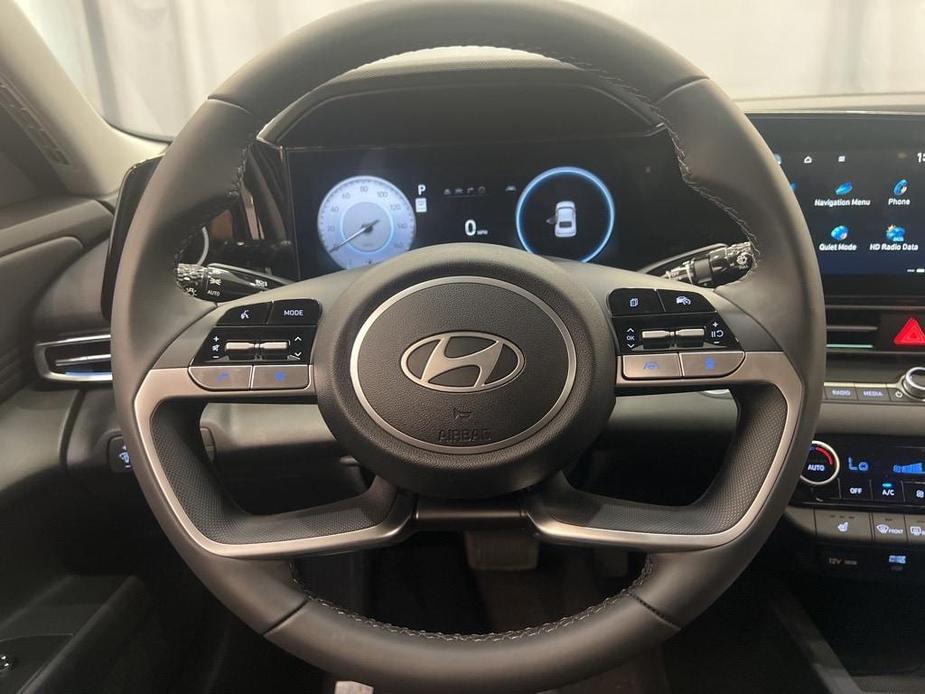 new 2024 Hyundai Elantra car, priced at $25,287