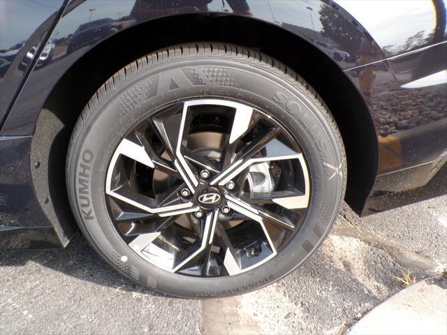 new 2025 Hyundai Sonata car, priced at $29,129