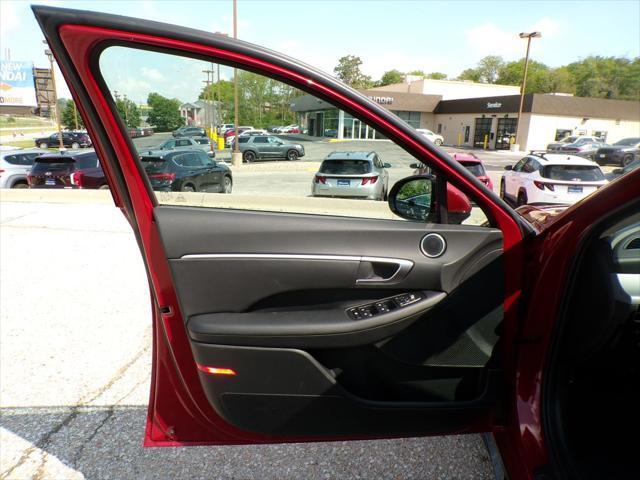 new 2025 Hyundai Sonata car, priced at $29,444