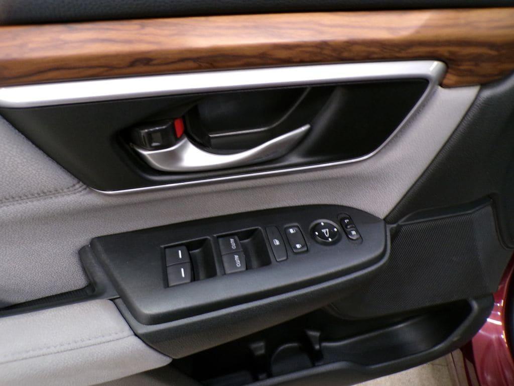 used 2017 Honda CR-V car, priced at $19,287
