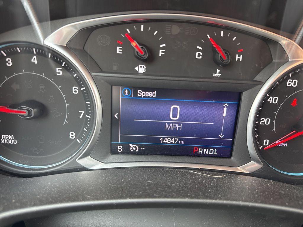 used 2022 Chevrolet Equinox car, priced at $25,272
