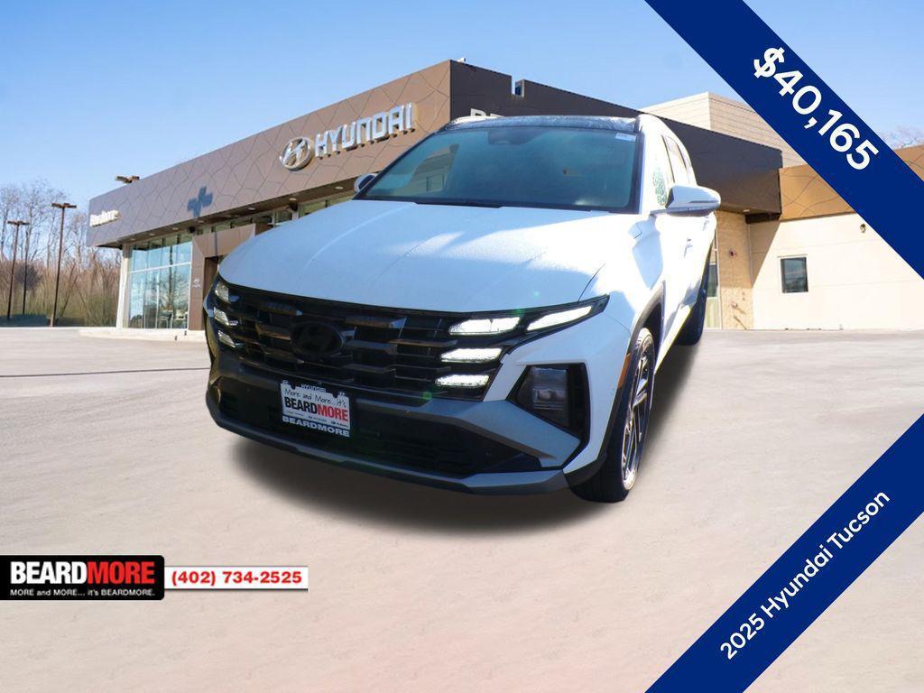 new 2025 Hyundai TUCSON Hybrid car, priced at $40,165