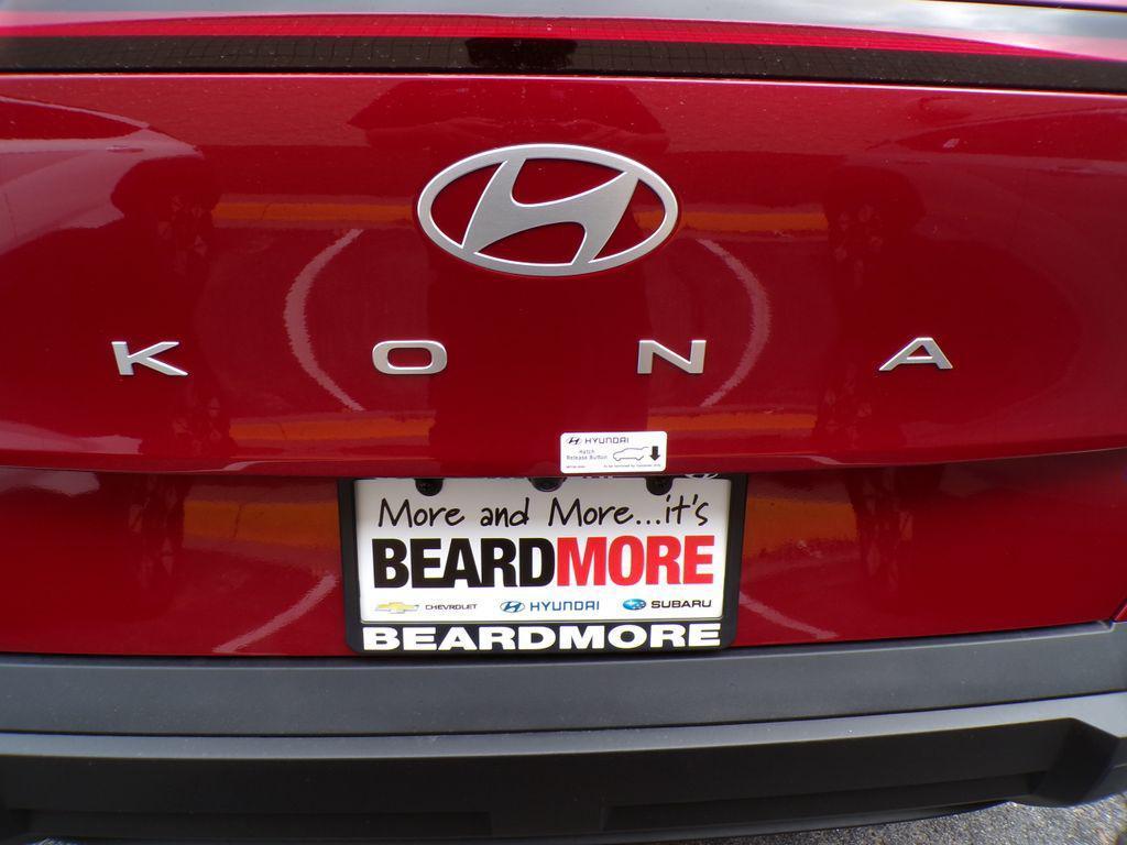 new 2025 Hyundai Kona car, priced at $27,467