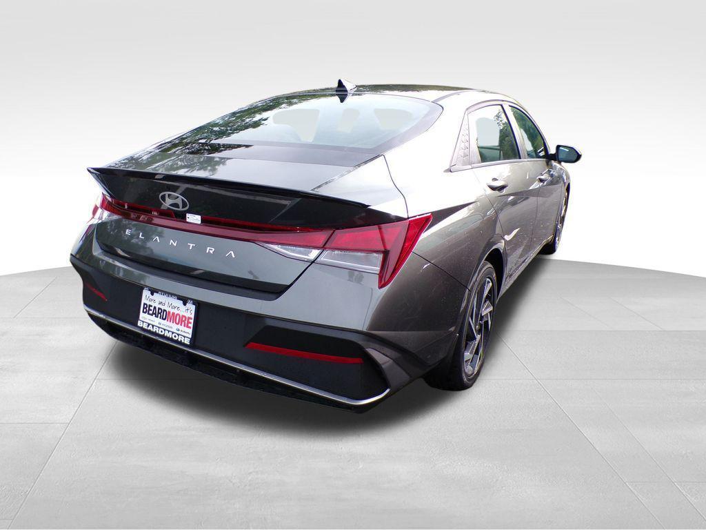 new 2025 Hyundai Elantra car, priced at $23,087
