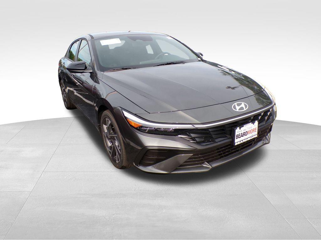 new 2025 Hyundai Elantra car, priced at $23,087