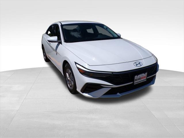 new 2025 Hyundai Elantra car, priced at $22,324
