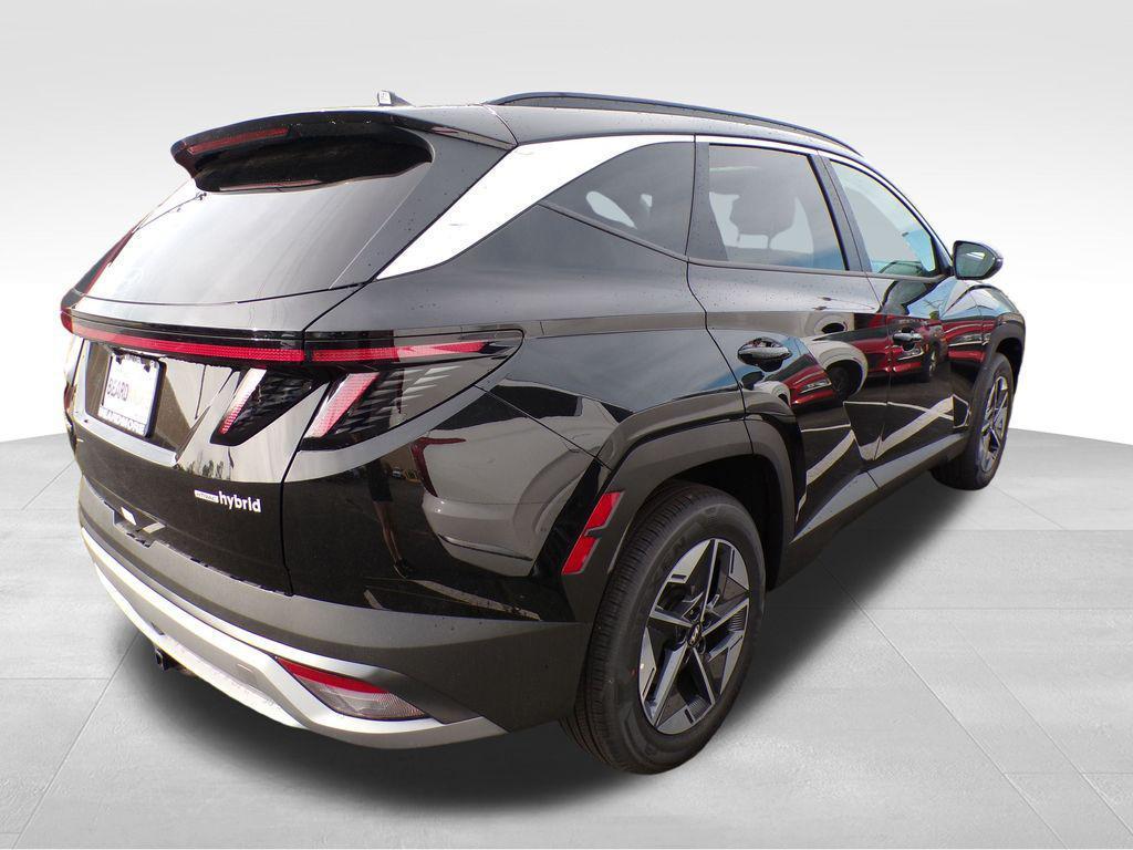 new 2025 Hyundai TUCSON Hybrid car, priced at $36,443