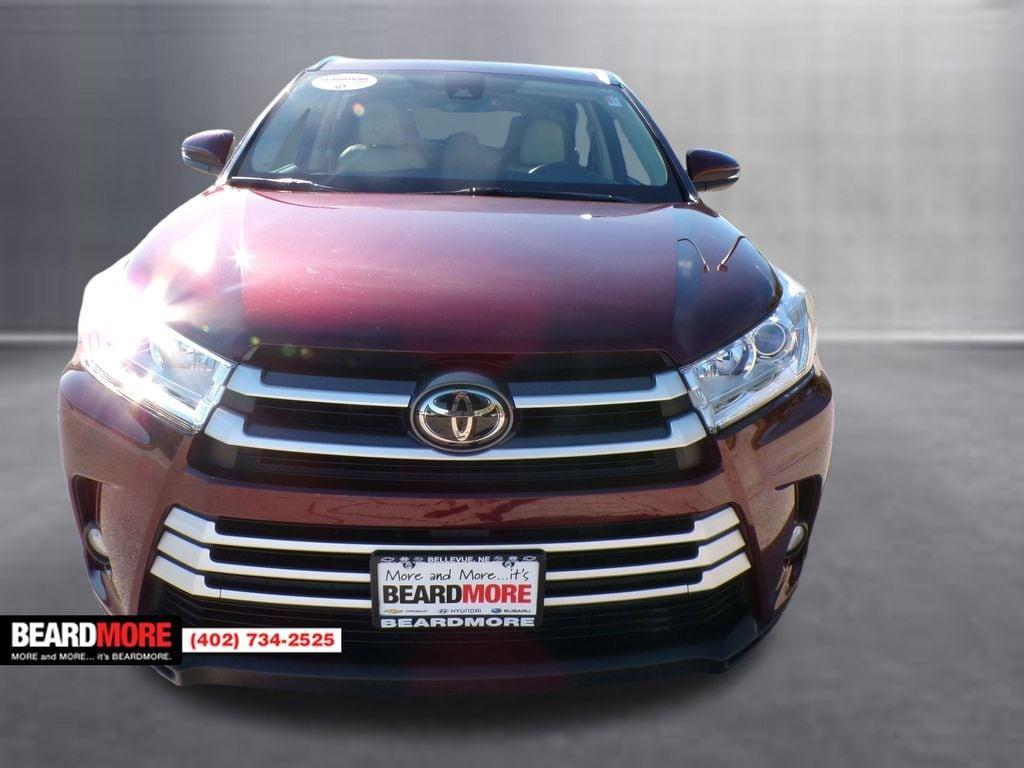 used 2017 Toyota Highlander car, priced at $26,523