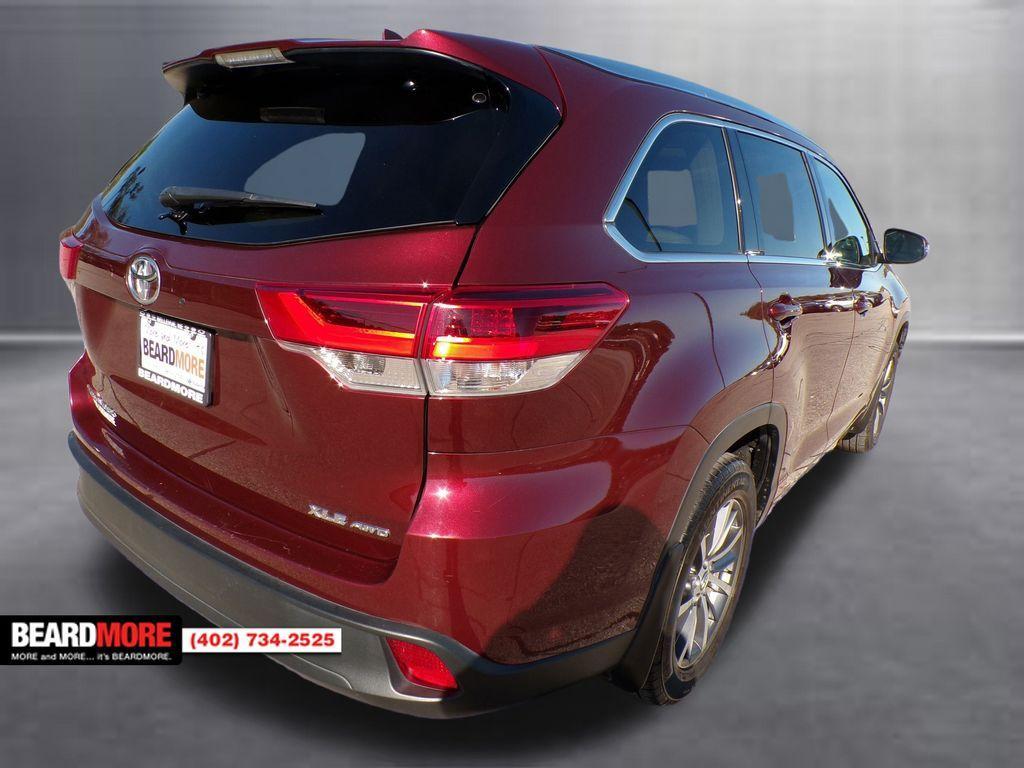 used 2017 Toyota Highlander car, priced at $26,523
