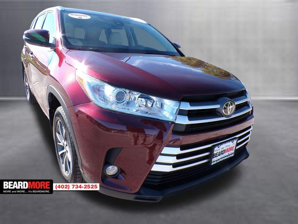 used 2017 Toyota Highlander car, priced at $26,523