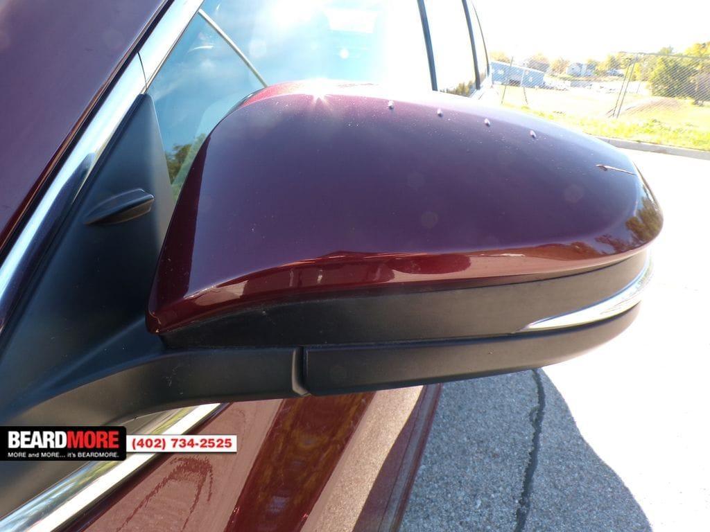 used 2017 Toyota Highlander car, priced at $26,523