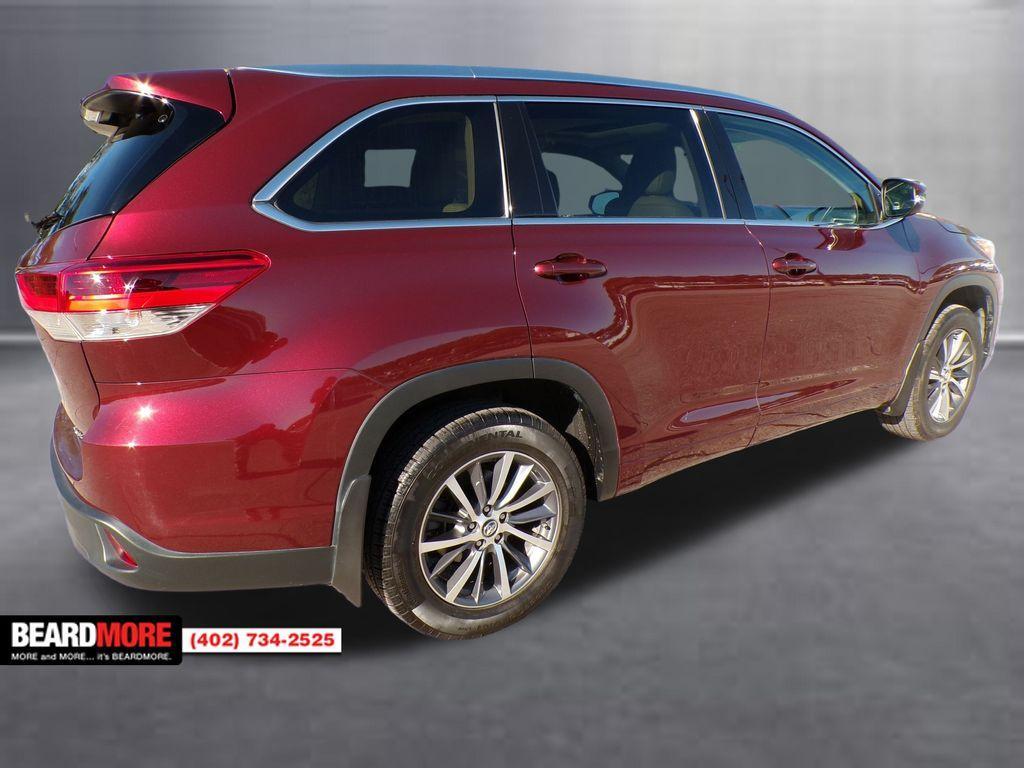 used 2017 Toyota Highlander car, priced at $26,523