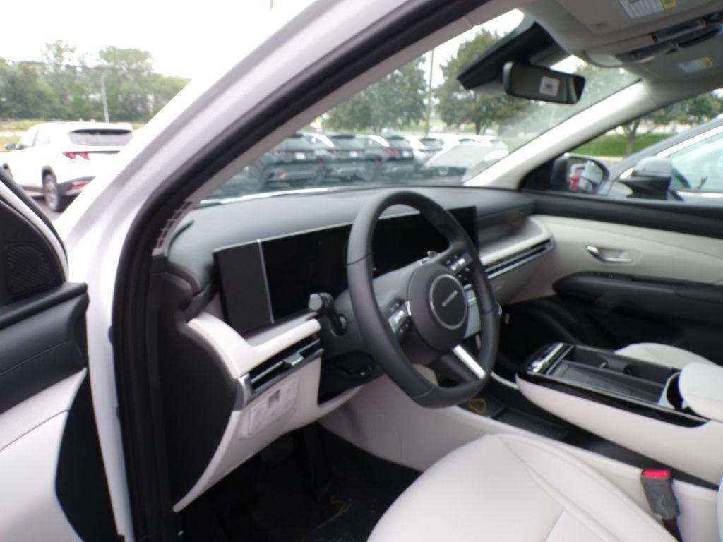 new 2025 Hyundai TUCSON Hybrid car, priced at $36,506