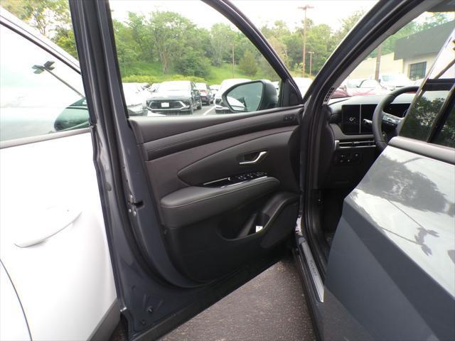 new 2025 Hyundai Tucson car, priced at $38,699