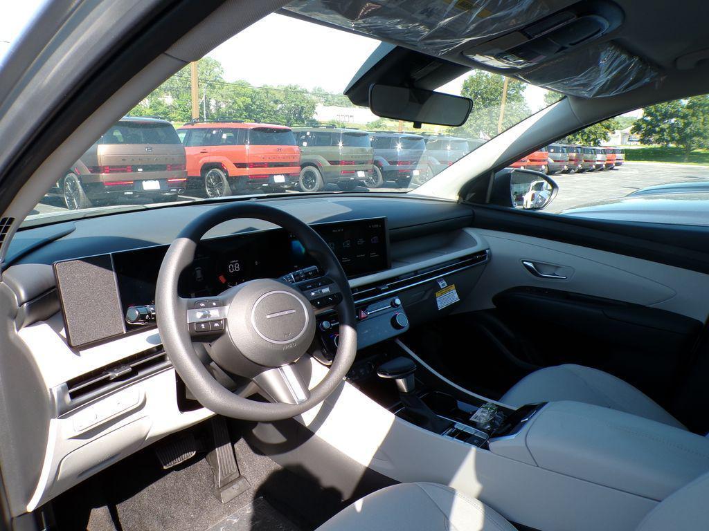 new 2025 Hyundai Tucson car, priced at $31,481
