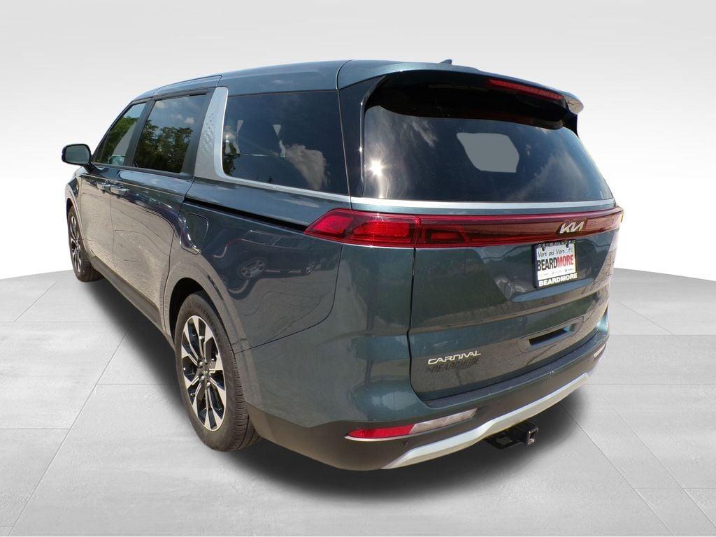 used 2024 Kia Carnival car, priced at $36,618