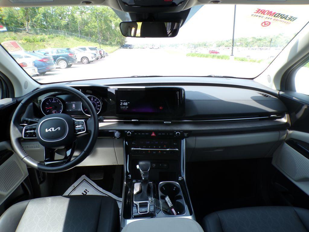 used 2024 Kia Carnival car, priced at $36,618