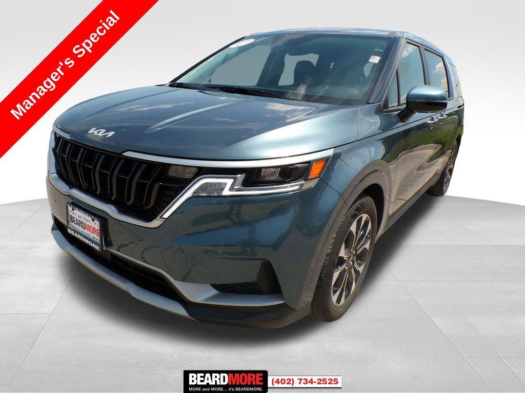 used 2024 Kia Carnival car, priced at $36,618