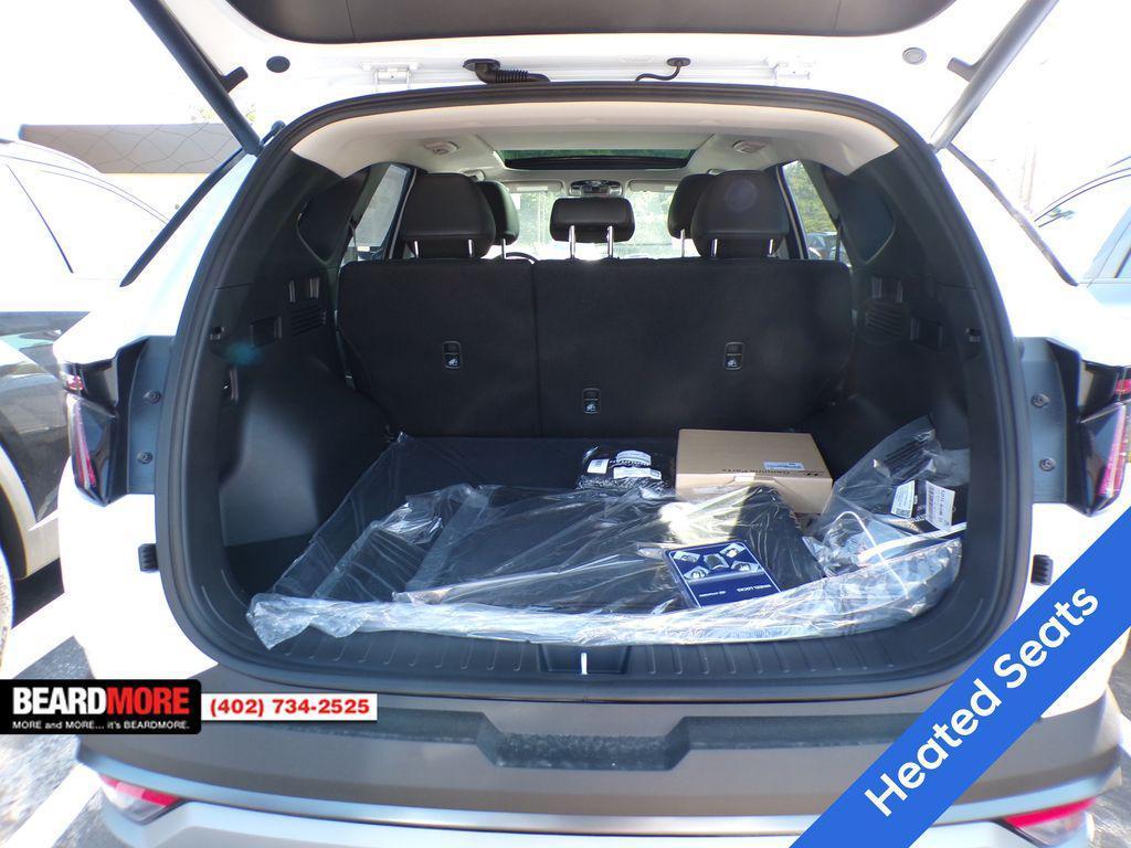 new 2025 Hyundai TUCSON Hybrid car, priced at $35,965