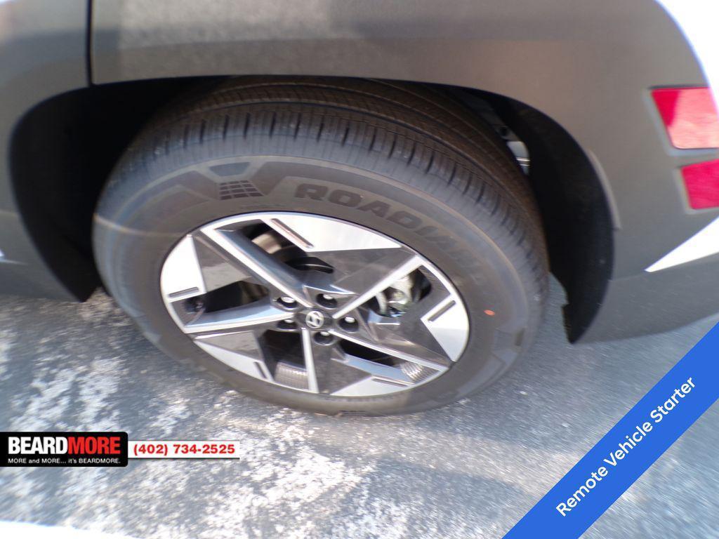 new 2025 Hyundai TUCSON Hybrid car, priced at $35,965