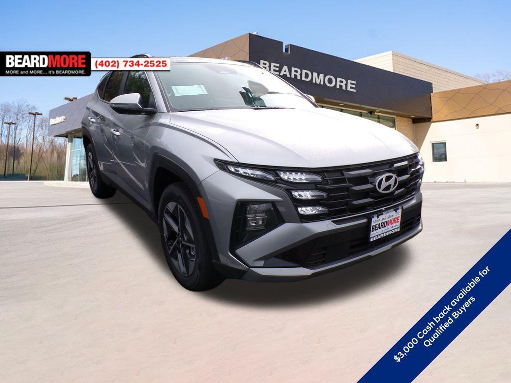 new 2025 Hyundai TUCSON Hybrid car, priced at $35,026