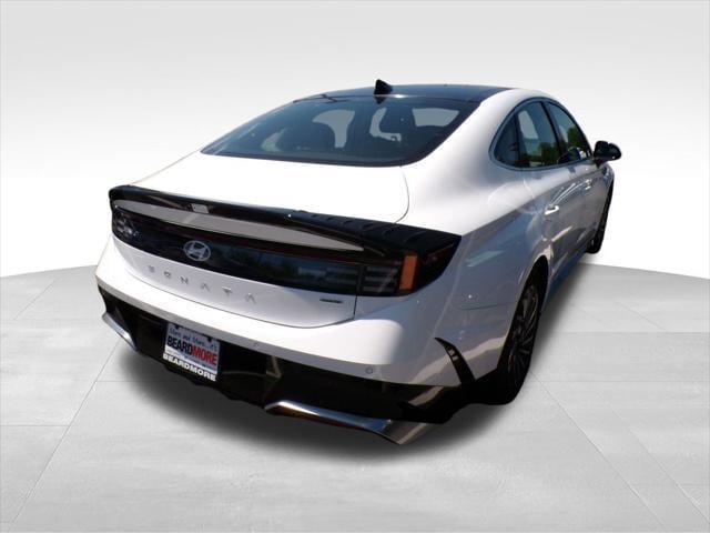 new 2025 Hyundai Sonata Hybrid car, priced at $37,598