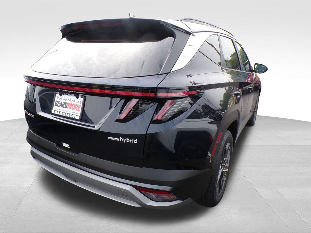 new 2025 Hyundai TUCSON Hybrid car, priced at $36,026
