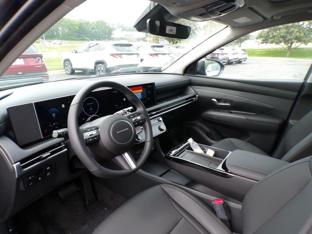 new 2025 Hyundai TUCSON Hybrid car, priced at $36,026