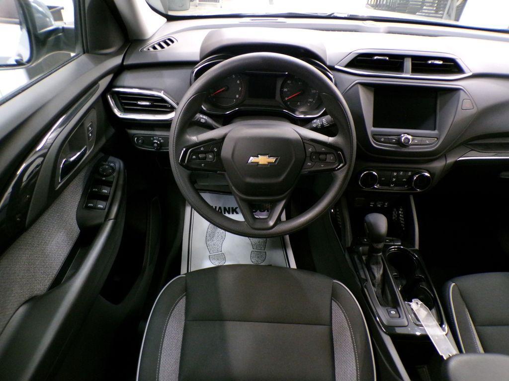 used 2023 Chevrolet TrailBlazer car, priced at $24,273
