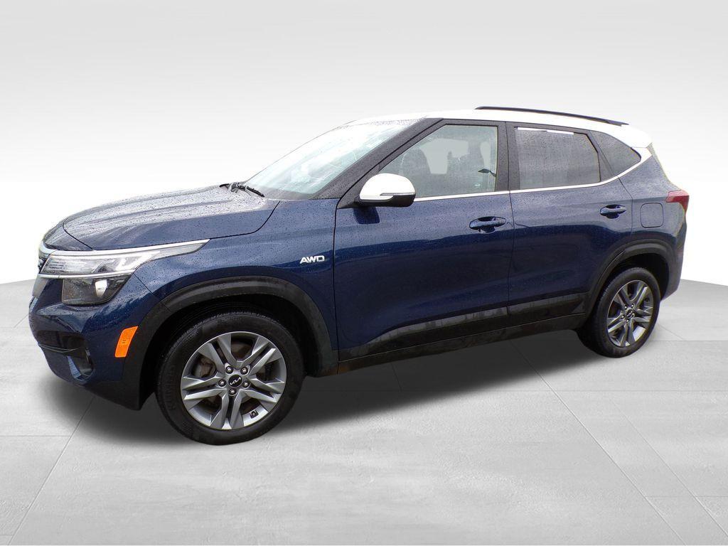 used 2023 Kia Seltos car, priced at $21,271
