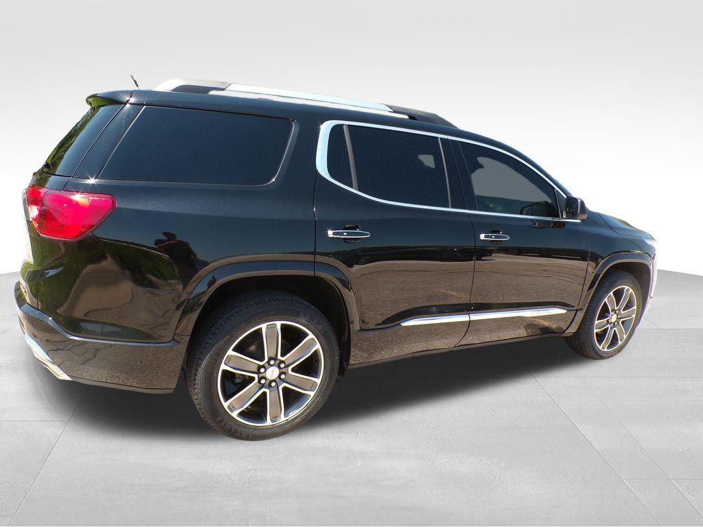 used 2018 GMC Acadia car, priced at $23,909