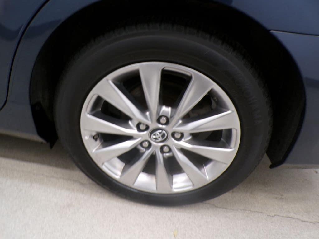 used 2017 Toyota Camry Hybrid car, priced at $19,269