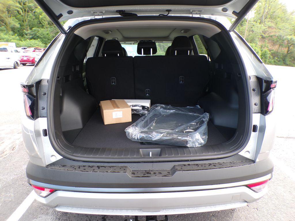 new 2025 Hyundai TUCSON Hybrid car, priced at $36,443