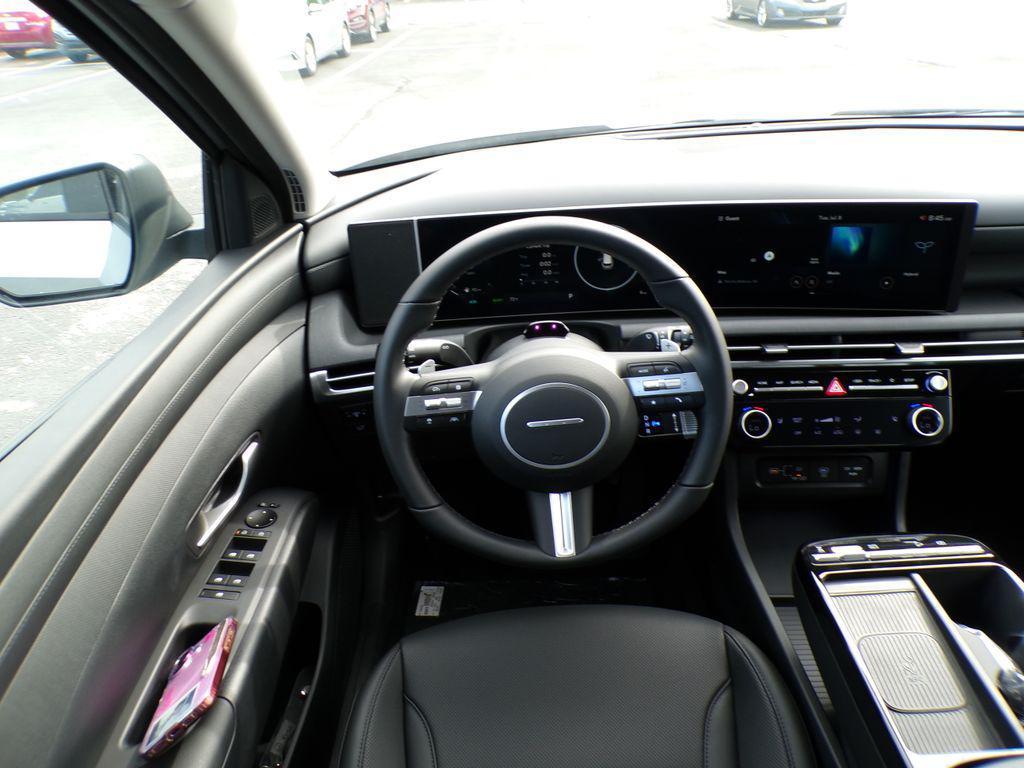 new 2025 Hyundai TUCSON Hybrid car, priced at $36,443