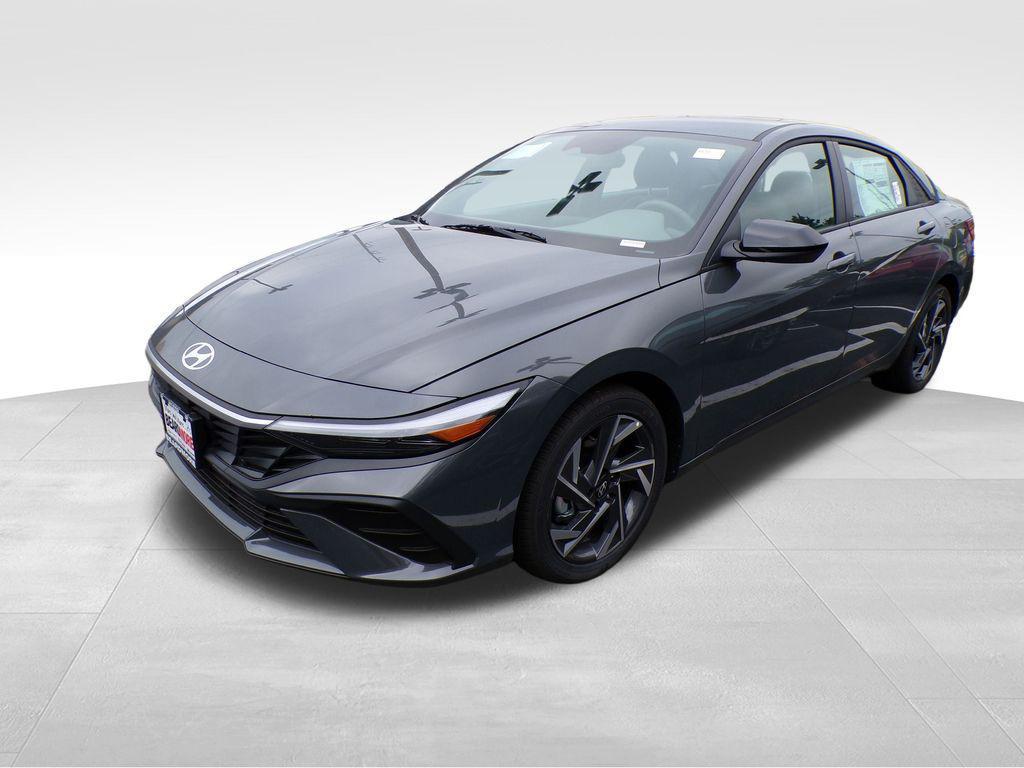 new 2025 Hyundai Elantra car, priced at $23,113