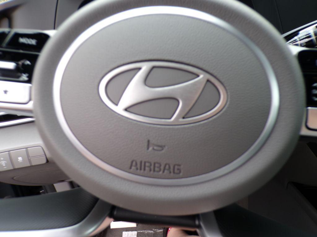 new 2025 Hyundai Elantra car, priced at $23,113
