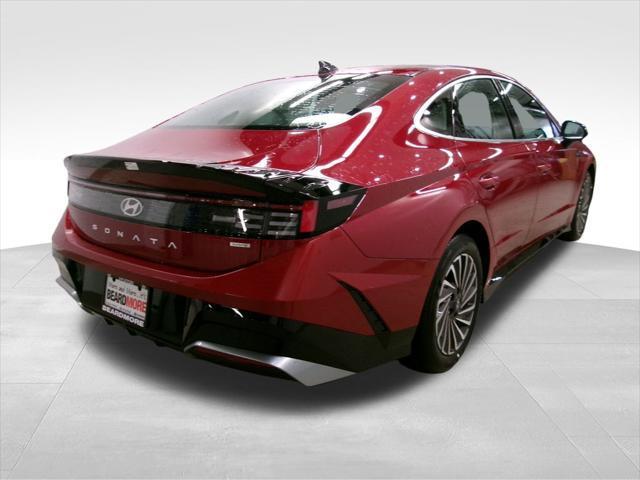 new 2025 Hyundai Sonata Hybrid car, priced at $31,330