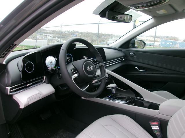 new 2025 Hyundai ELANTRA HEV car, priced at $29,667
