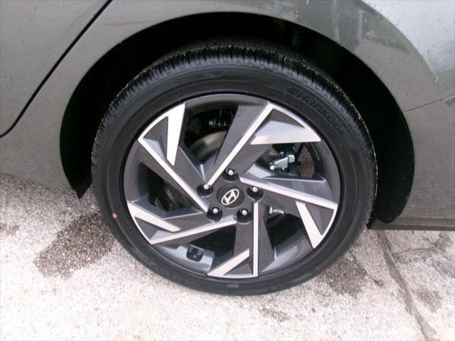 new 2025 Hyundai ELANTRA HEV car, priced at $29,667