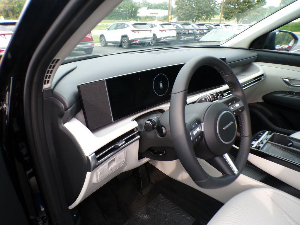 new 2025 Hyundai TUCSON Hybrid car, priced at $36,026