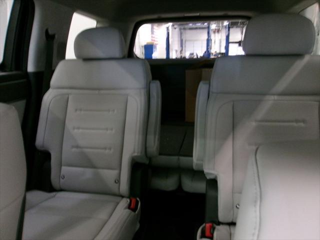 new 2025 Hyundai Santa Fe car, priced at $46,215