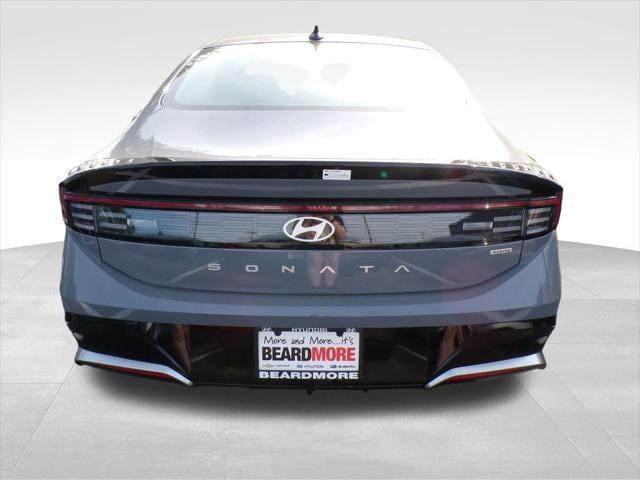 new 2025 Hyundai Sonata Hybrid car, priced at $30,914