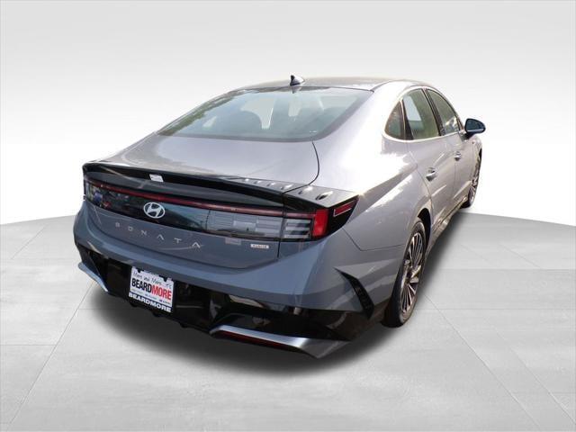 new 2025 Hyundai Sonata Hybrid car, priced at $30,914