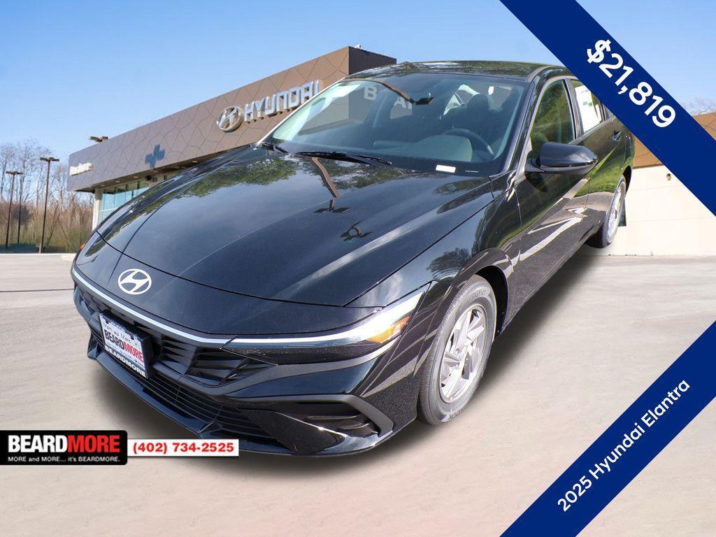 new 2025 Hyundai Elantra car, priced at $21,819
