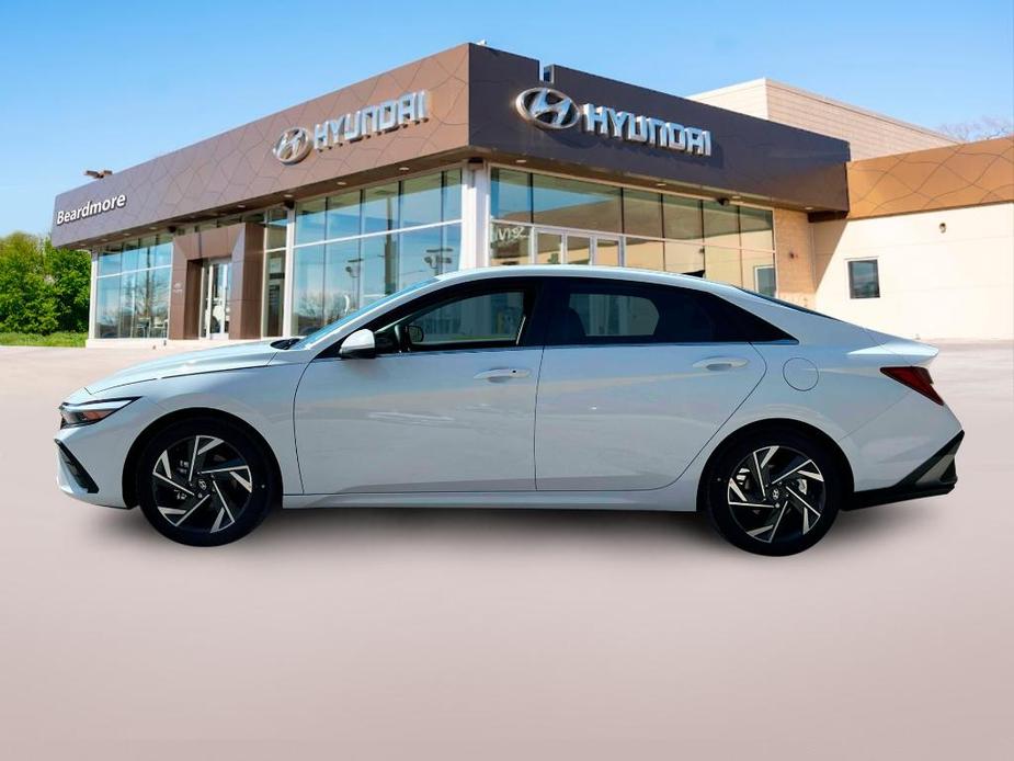 new 2024 Hyundai Elantra car, priced at $25,683