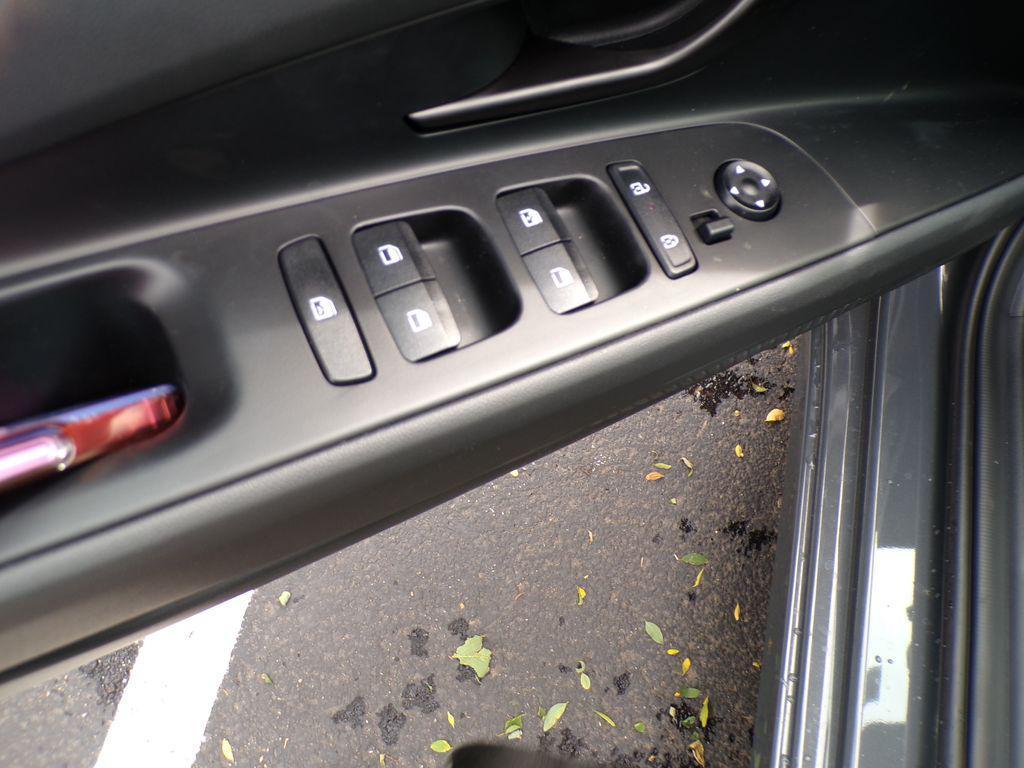 new 2025 Hyundai Elantra car, priced at $23,061